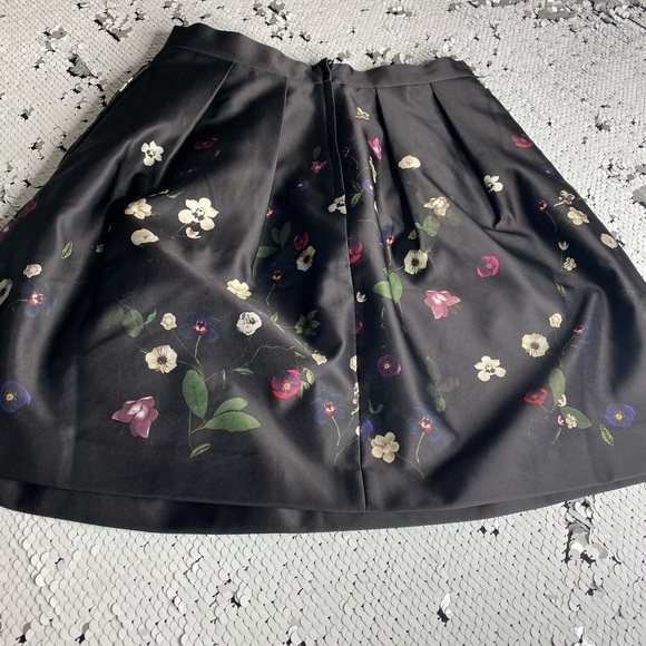 Floral print Skater skirt with pockets - Picture 5 of 5